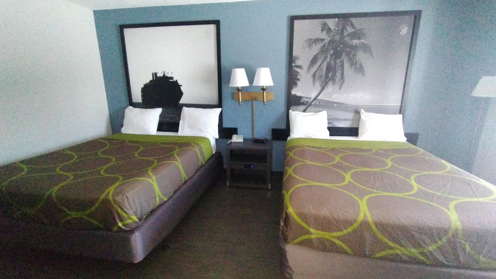 Super 8 Motel By Wyndham Near Fort Lauderdale Arpt Dania Beach Exteriér fotografie